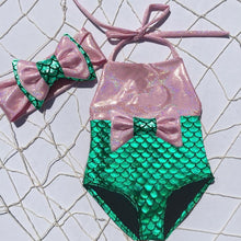 Carregar imagem no visualizador da galeria, Maiô Baby Sereia com Tiara | Fofurinha Store